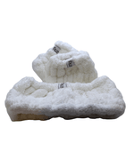 Plush Headband & Wrist Cuff also know as a wash headband 2-piece set soft ultra-stretch fabric keeps hair back and prevents water down arms