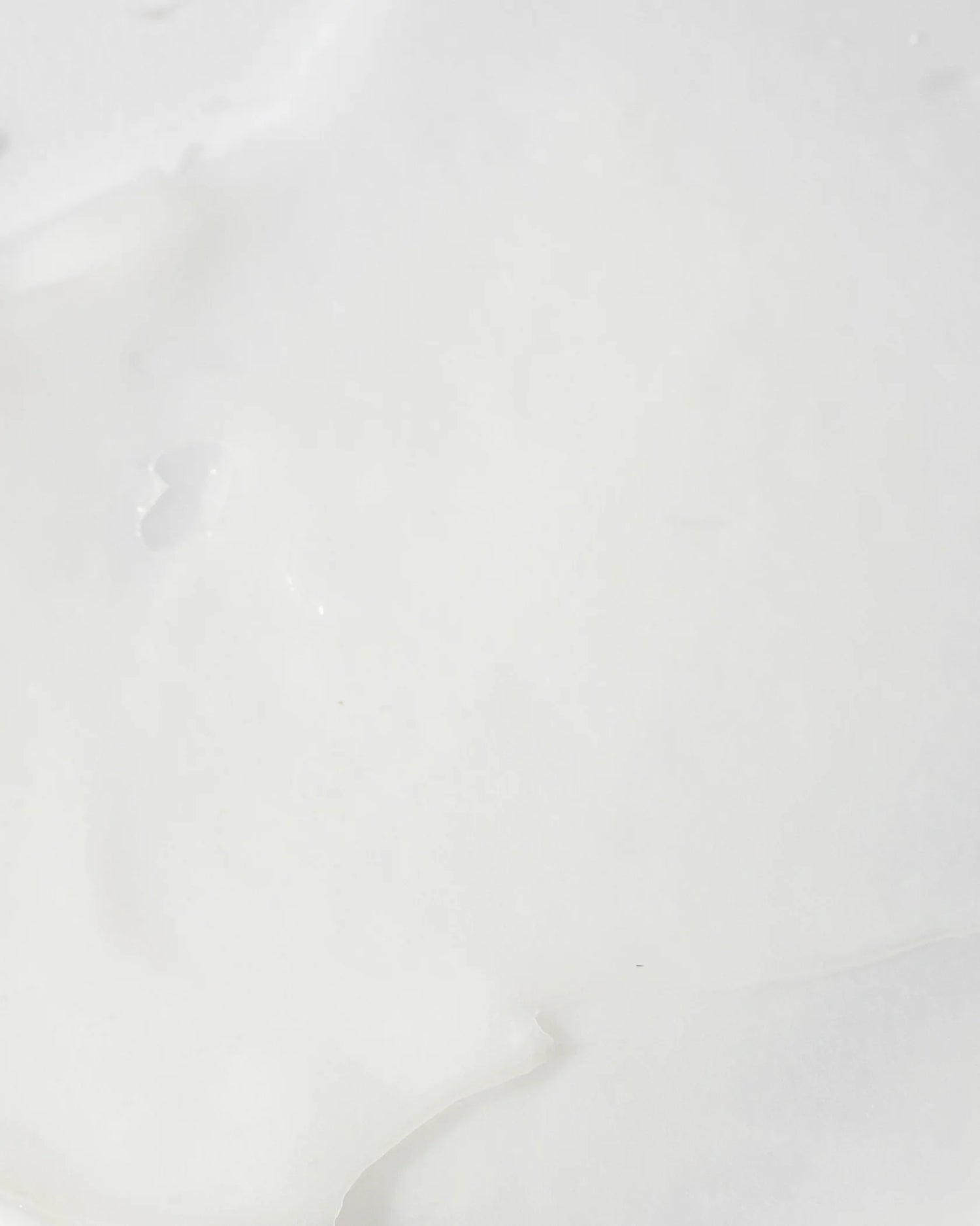 Vivier Medicated Wash oil-controlling cleanser texture for managing acne and breakouts.